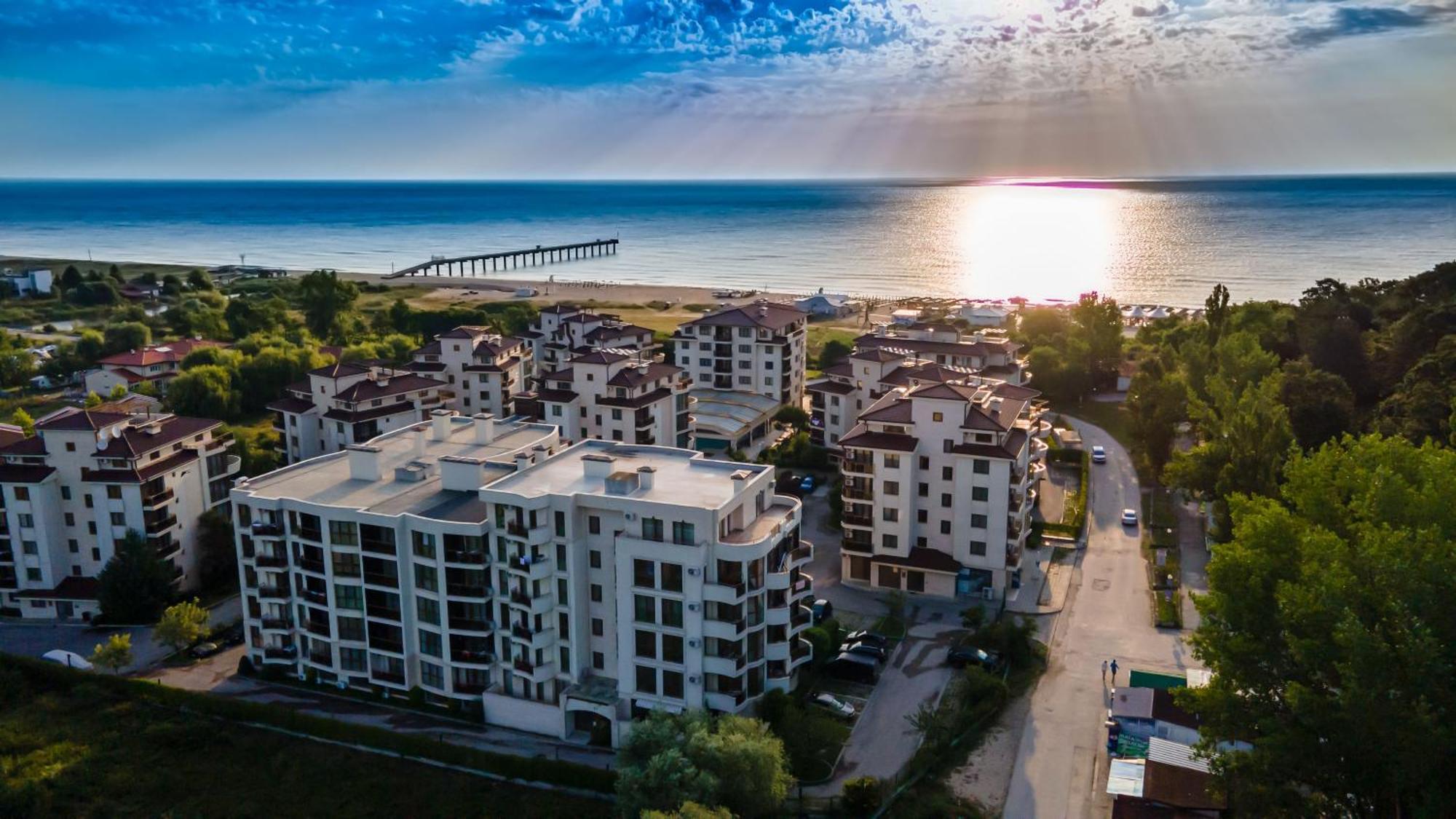 Long Beach Resort Shkorpilovtsi Luaran gambar